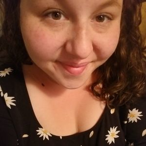 Meet your Posher, Daniella